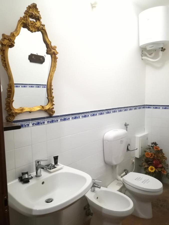Torre Medioevale D'Uguccione Villa Sansepolcro Buitenkant foto