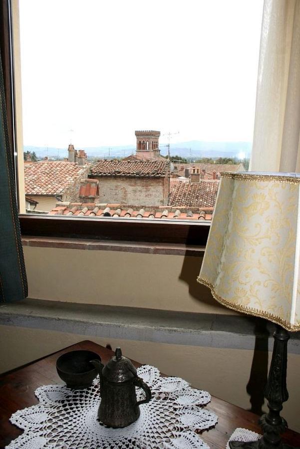 Torre Medioevale D'Uguccione Villa Sansepolcro Buitenkant foto